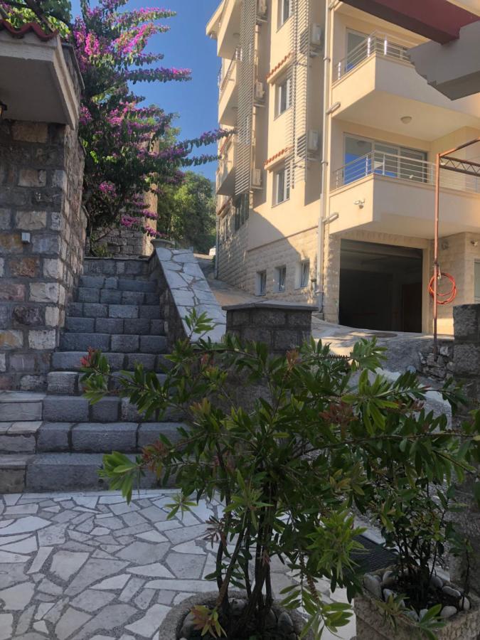 Apartments Rafailovic Ljubo Рафаїловичі Екстер'єр фото