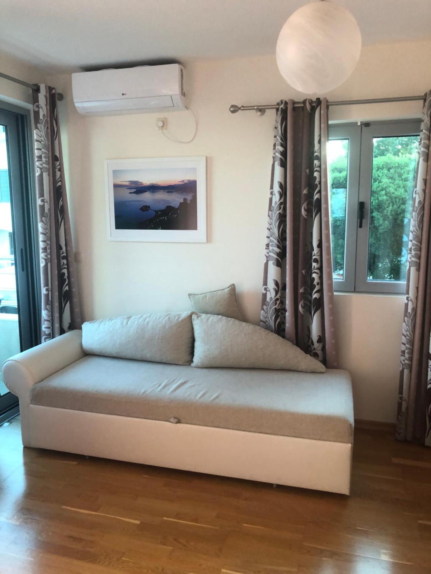 Apartments Rafailovic Ljubo Рафаїловичі Екстер'єр фото
