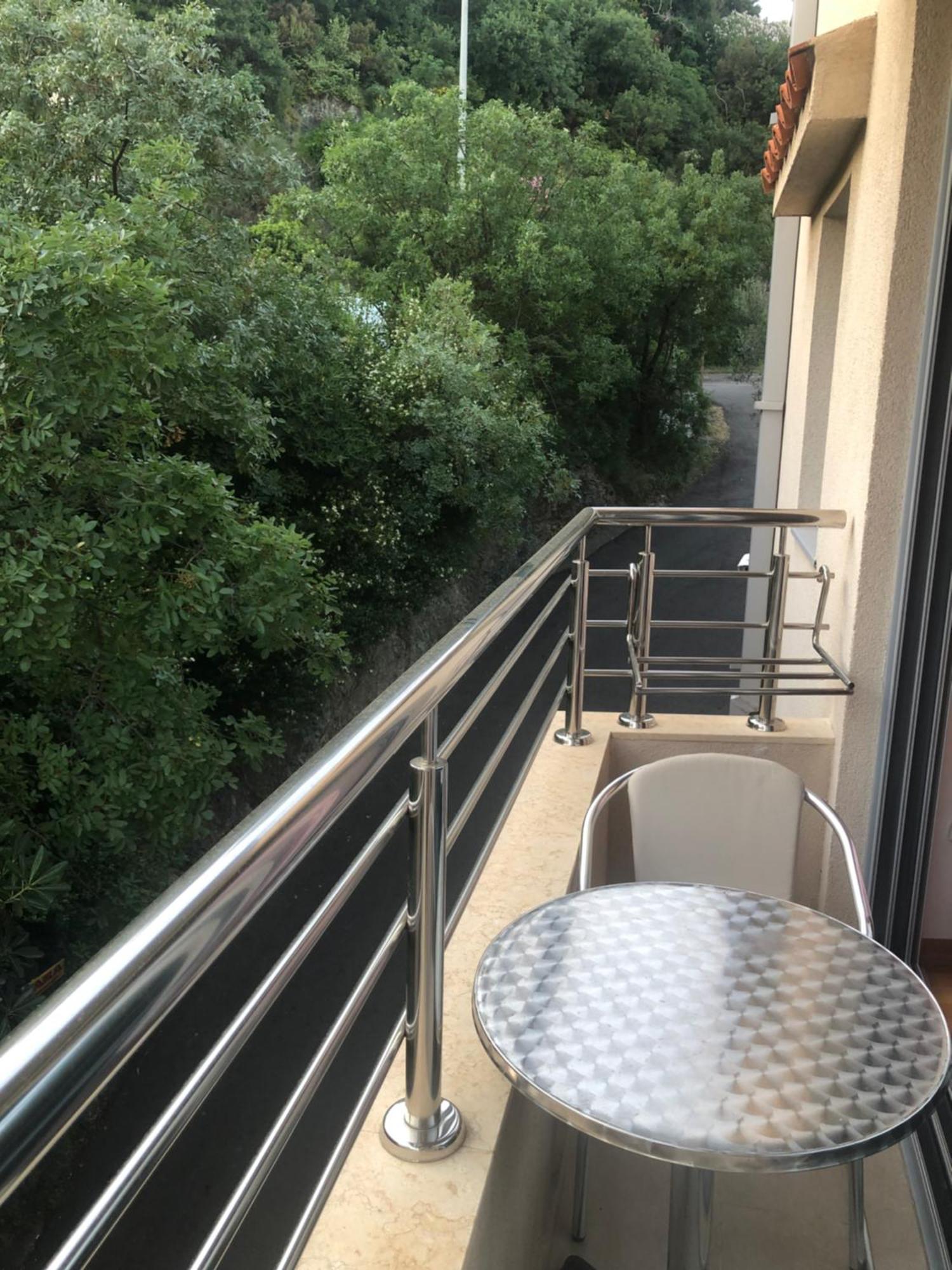 Apartments Rafailovic Ljubo Рафаїловичі Екстер'єр фото