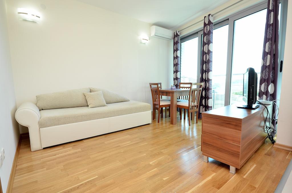Apartments Rafailovic Ljubo Рафаїловичі Екстер'єр фото